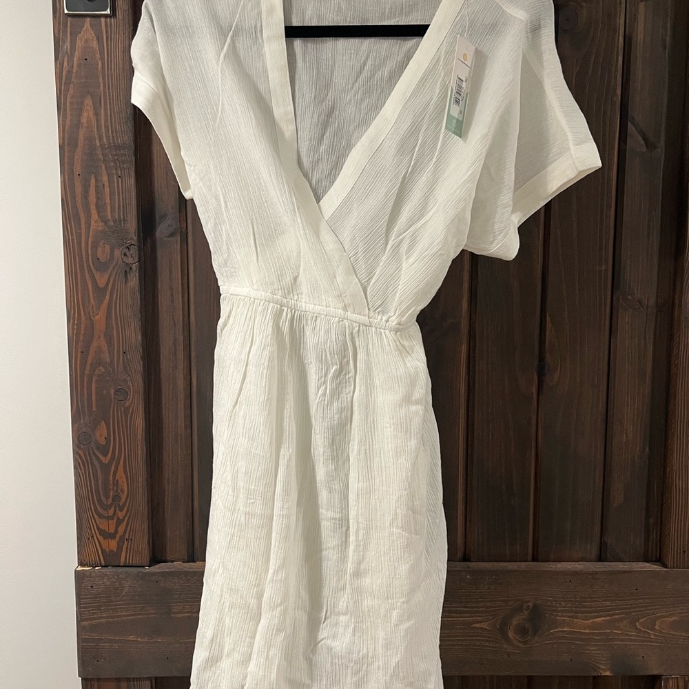 Kindred Bravely Maternity/Nursing Beach Coverup